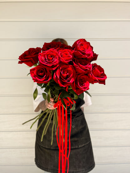 VALENTINE'S ROSE STEMS