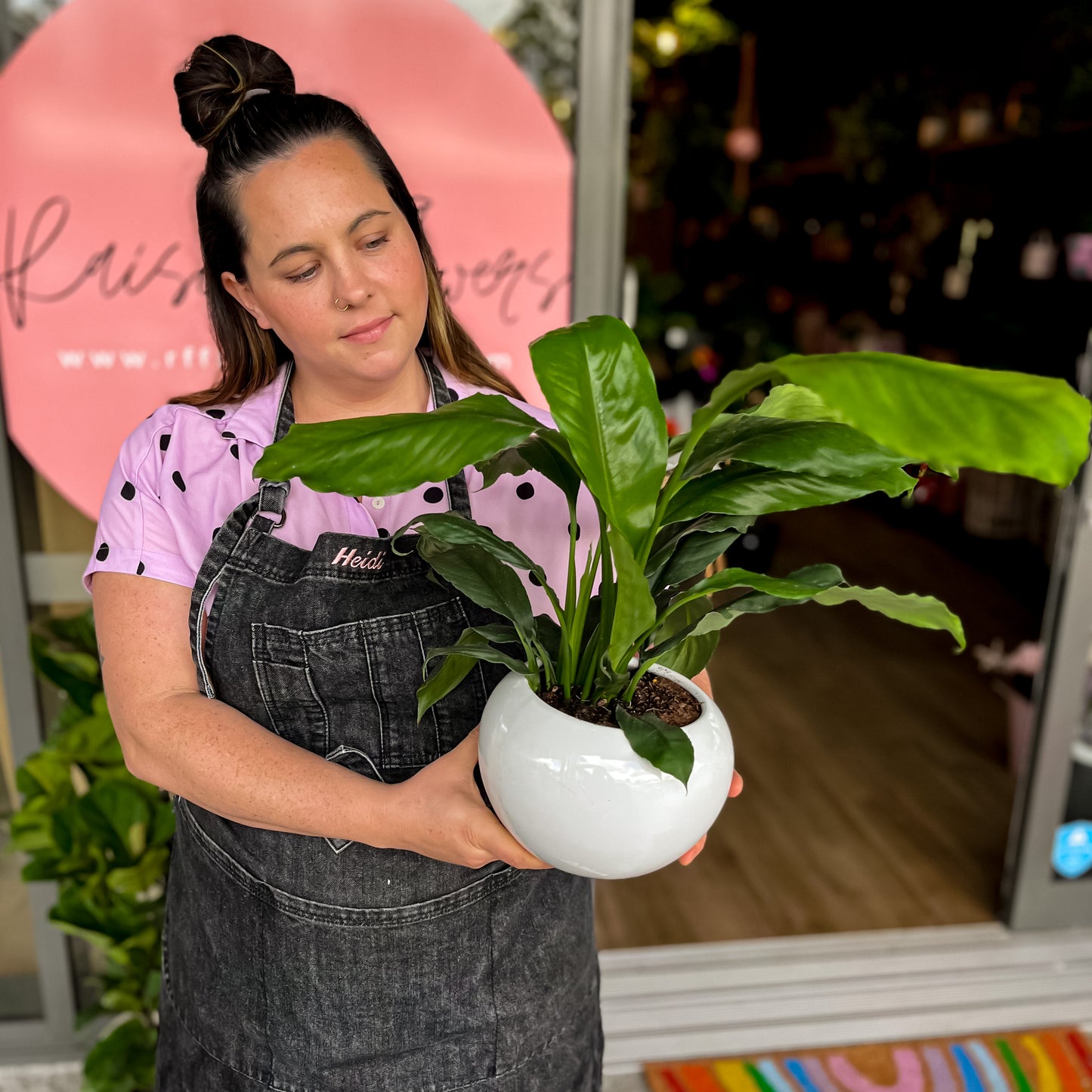 CERAMIC POTTED PEACE LILY